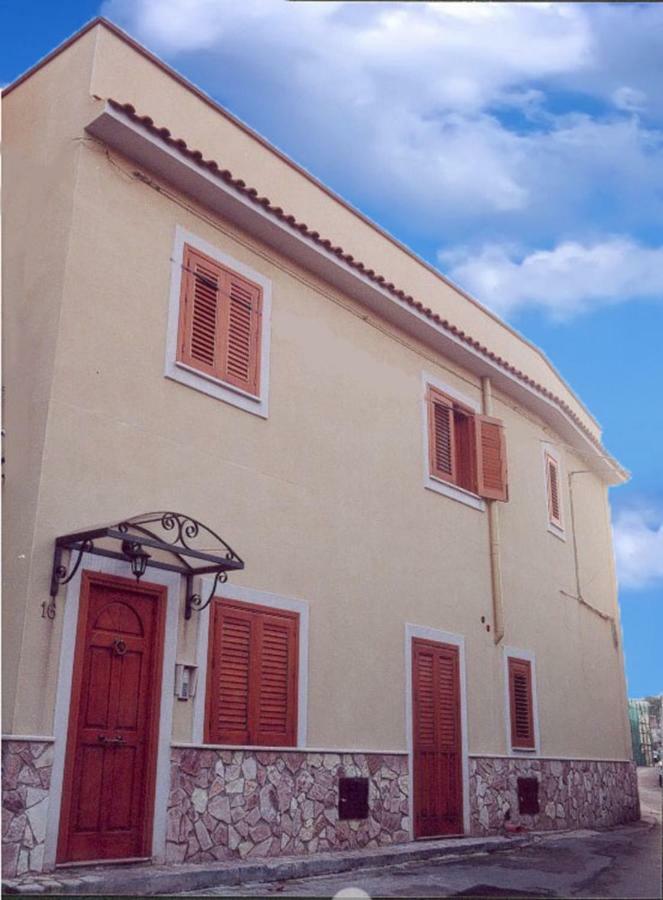 Appartamenti Penelope Mondello Exterior photo